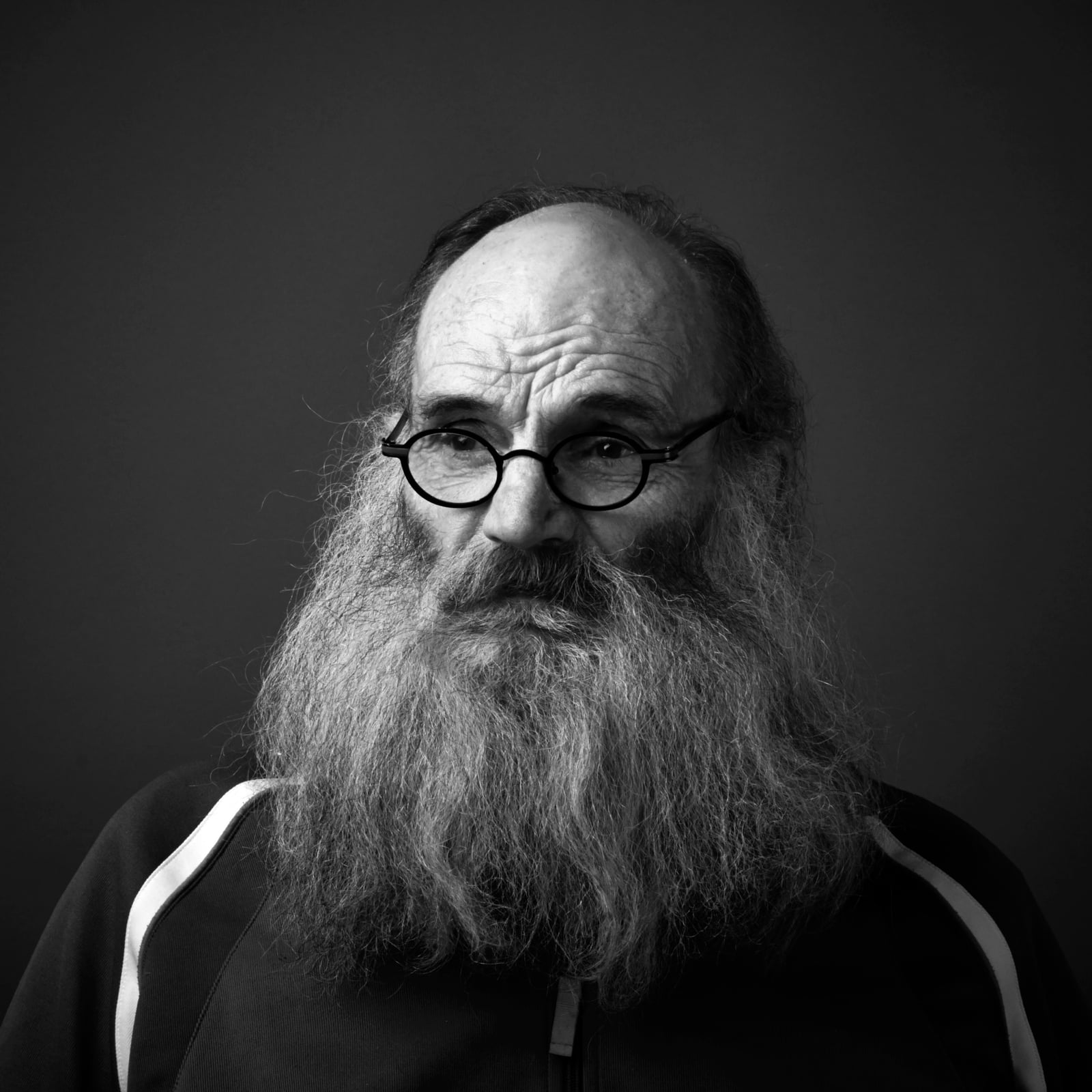 People — photo 1